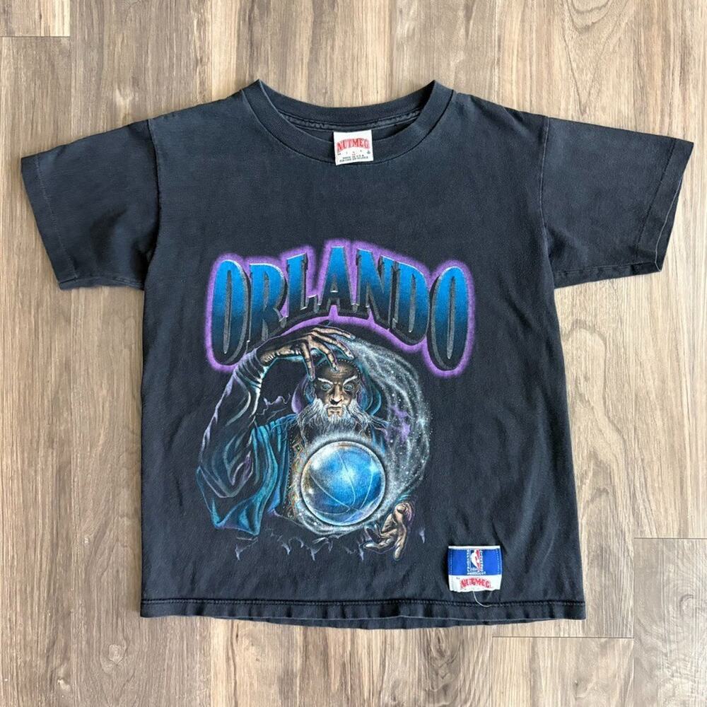 Vintage Orlando Magic T-Shirt Women's Size M Black Nutmeg Wizard Faded